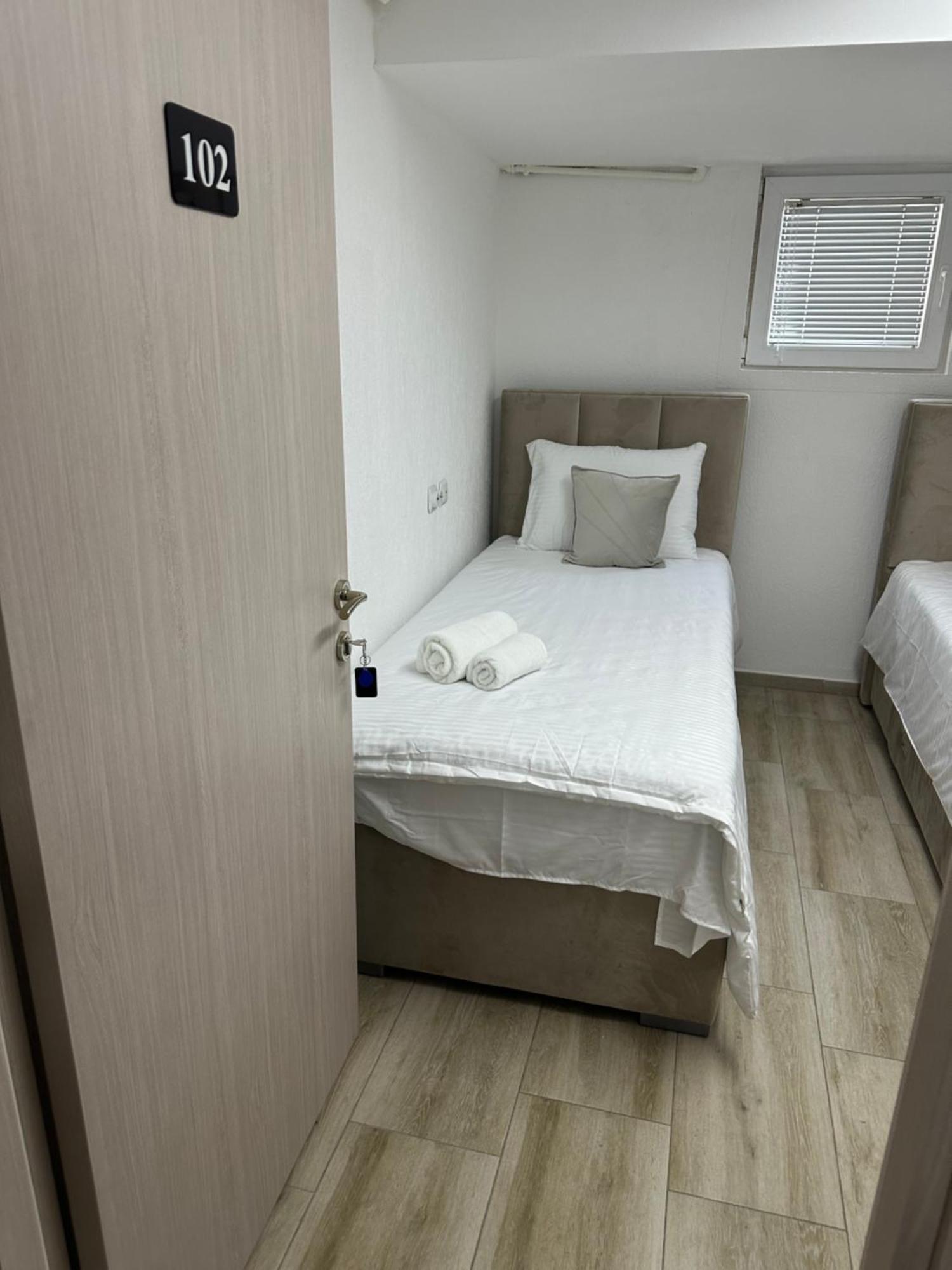 Next Rooms Skopje Luaran gambar